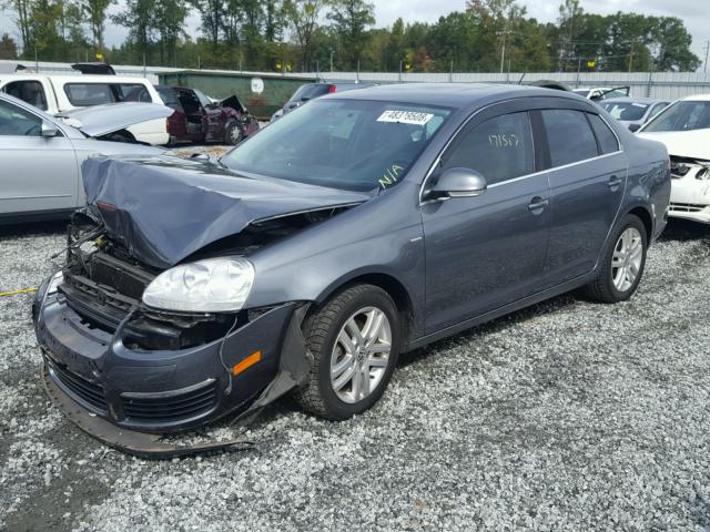 3VWEF71K37M202302 - 2007 VOLKSWAGEN JETTA WOLF GRAY photo 2