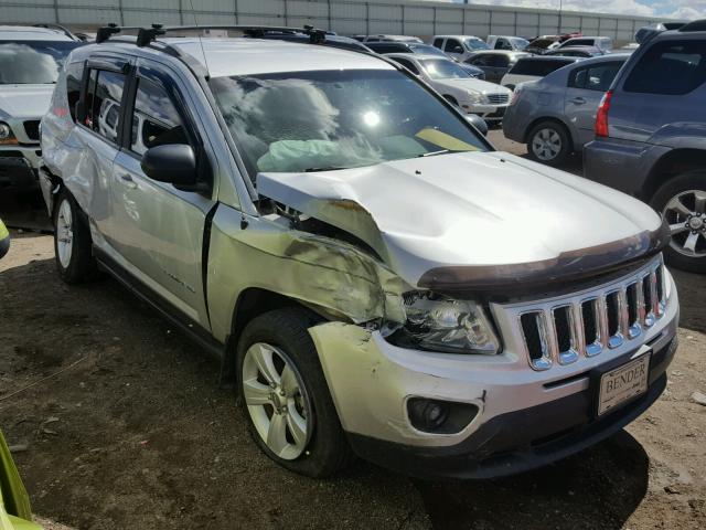 1C4NJDBB9DD190341 - 2013 JEEP COMPASS SP 银色 照片 1