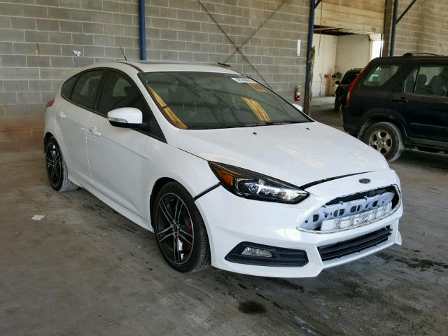 1FADP3L90HL256180 - 2017 FORD FOCUS ST WHITE photo 1