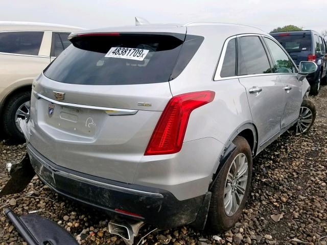 1GYKNDRS4HZ302317 - 2017 CADILLAC XT5 LUXURY SILVER photo 4