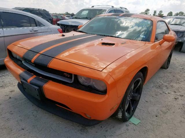 2C3CDYBT2EH229830 - 2014 DODGE CHALLENGER ORANGE photo 2