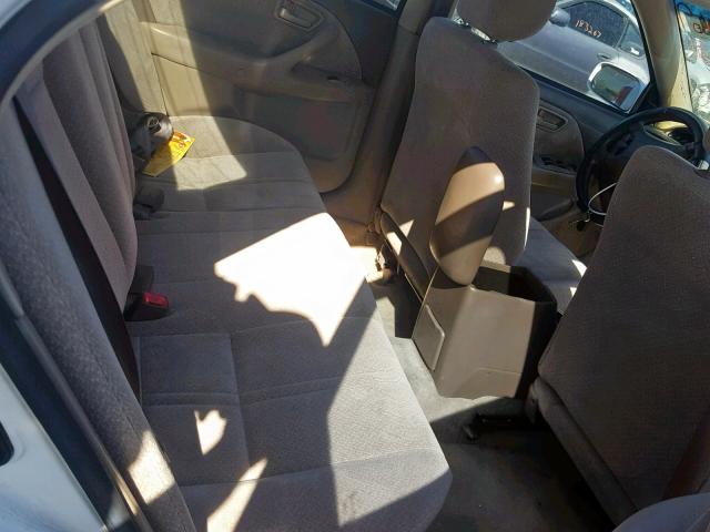 JT2BG22K6Y0442803 - 2000 TOYOTA CAMRY CE WHITE photo 6