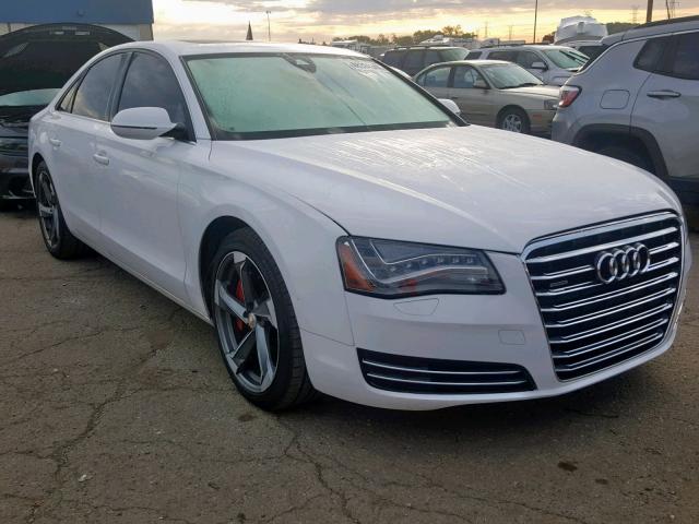 WAUAVAFD7BN025633 - 2011 AUDI A8 QUATTRO WHITE photo 1