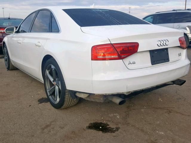 WAUAVAFD7BN025633 - 2011 AUDI A8 QUATTRO WHITE photo 3