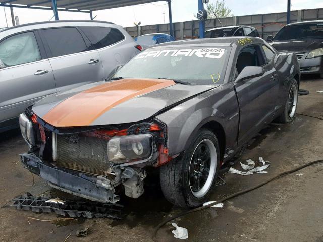 2G1FA1E32D9152205 - 2013 CHEVROLET CAMARO LS GRAY photo 2