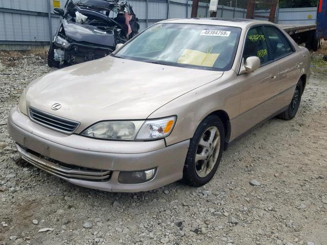 JT8BF28GXY5087729 - 2000 LEXUS ES 300 GOLD photo 2