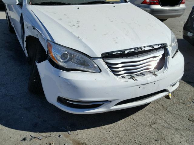 1C3CCBAB9EN236998 - 2014 CHRYSLER 200 LX WHITE photo 9