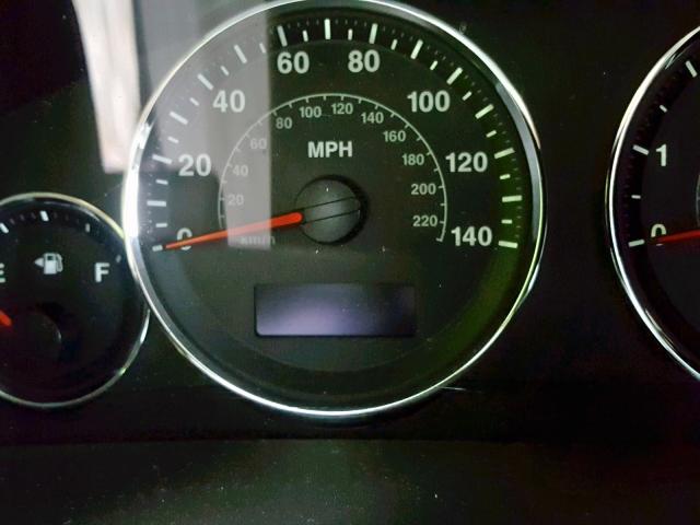 1J8HG48K56C338134 - 2006 JEEP COMMANDER შავი ფოტო 8