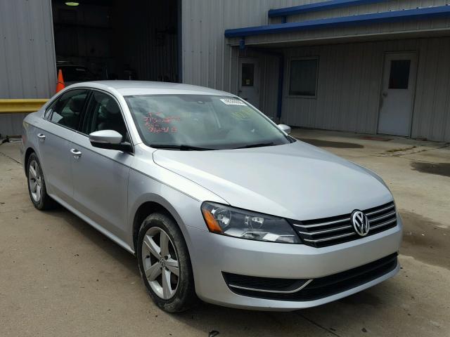 1VWBH7A39DC135692 - 2013 VOLKSWAGEN PASSAT SE SILVER photo 1