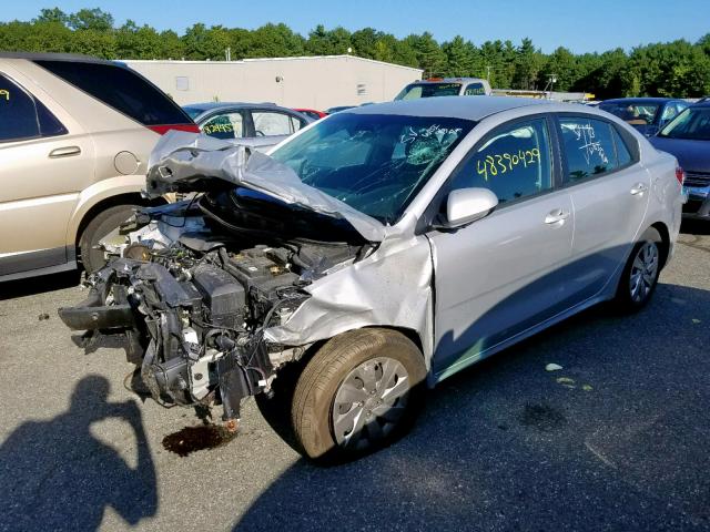 3KPA24AB0JE057930 - 2018 KIA RIO LX SILVER photo 2