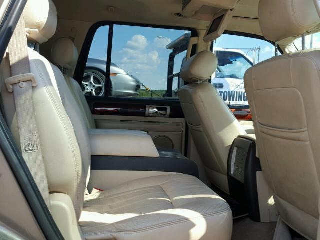 5LMFU28R63LJ28493 - 2003 LINCOLN NAVIGATOR 绿色 照片 6