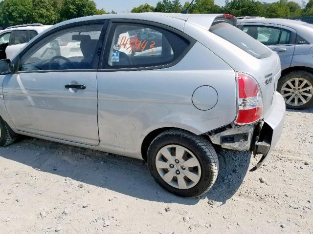 KMHCM36C38U064859 - 2008 HYUNDAI ACCENT GS SILVER photo 9