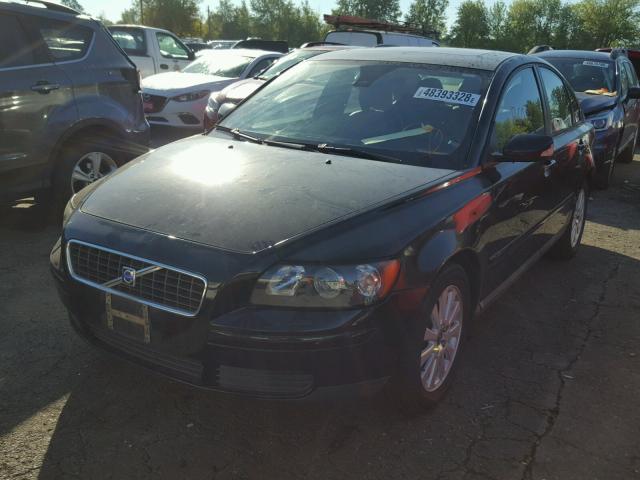 YV1MS382452045807 - 2005 VOLVO S40 2.4I BLACK photo 2