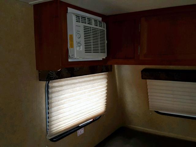 1UJBJ0AJ5D17F0387 - 2013 JAYCO SWIFT  WHITE photo 14