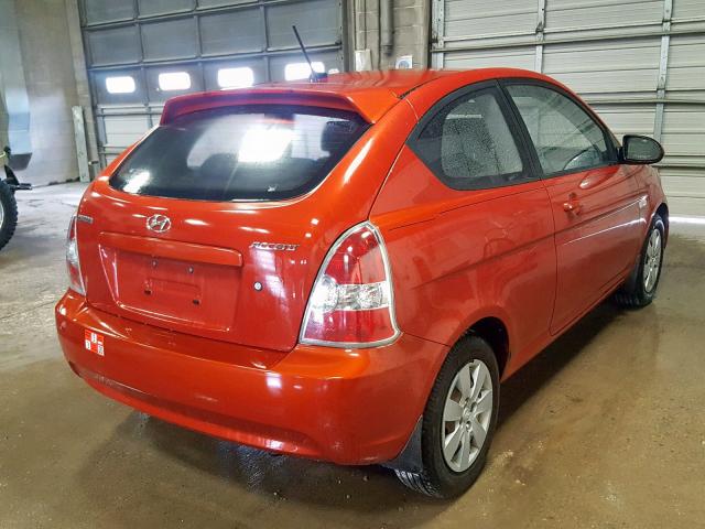 KMHCM36C08U087323 - 2008 HYUNDAI ACCENT GS TWO TONE photo 4