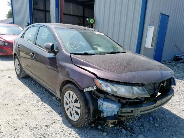 KNAFU4A2XB5385284 - 2011 KIA FORTE EX BURGUNDY photo 1