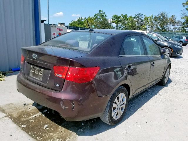 KNAFU4A2XB5385284 - 2011 KIA FORTE EX BURGUNDY photo 4