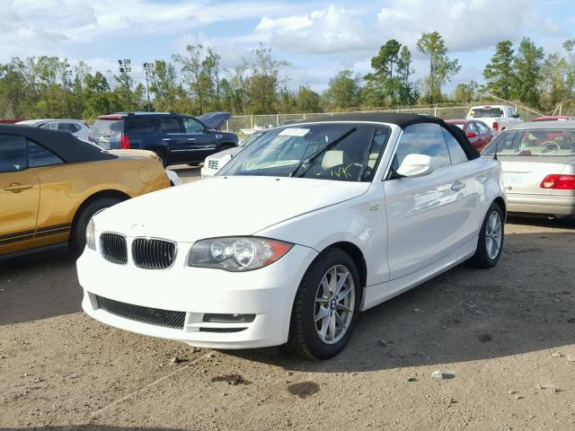 WBAUL7C57BVM80985 - 2011 BMW 128 I WHITE photo 2