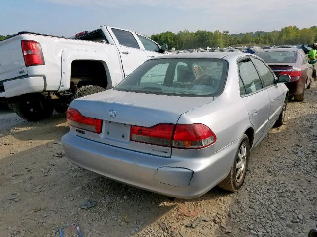 1HGCG567X2A109252 - 2002 HONDA ACCORD SE SILVER photo 4