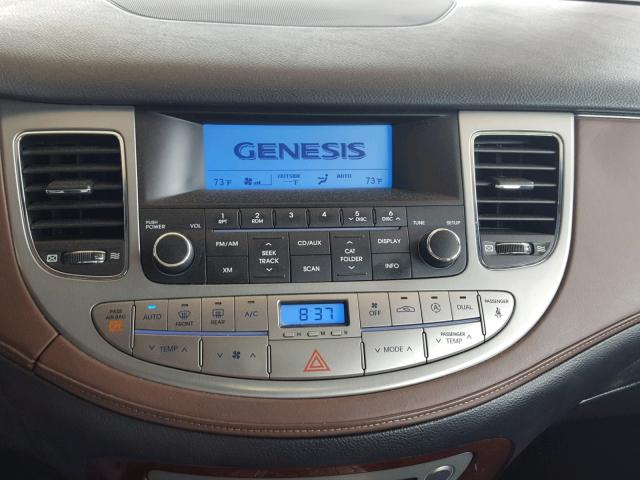 KMHGC46E59U027082 - 2009 HYUNDAI GENESIS 3. SILVER photo 9