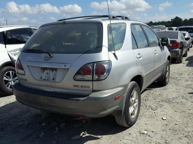 JTJGF10U820129464 - 2002 LEXUS RX 300 SILVER photo 4