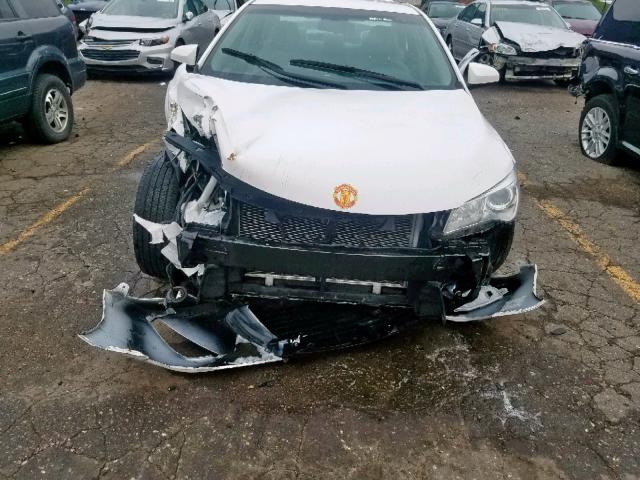 4T1BF1FK5GU155048 - 2016 TOYOTA CAMRY LE WHITE photo 7