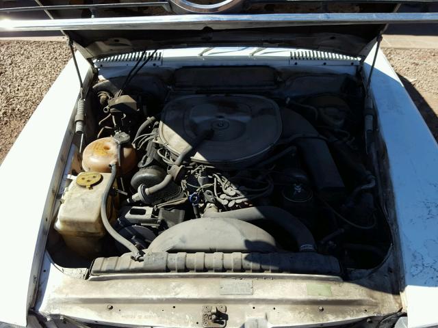 WDB10702412031178 - 1980 MERCEDES-BENZ SLC 450 WHITE photo 7