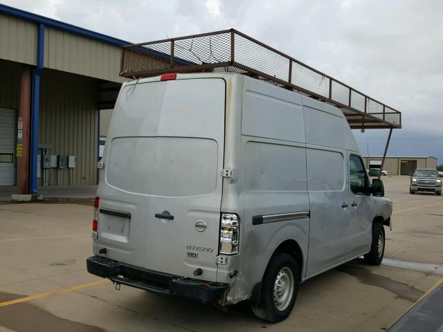 1N6BF0LX8EN109507 - 2014 NISSAN NV 2500 SILVER photo 4