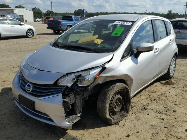 3N1CE2CP2FL372974 - 2015 NISSAN VERSA NOTE SILVER photo 2