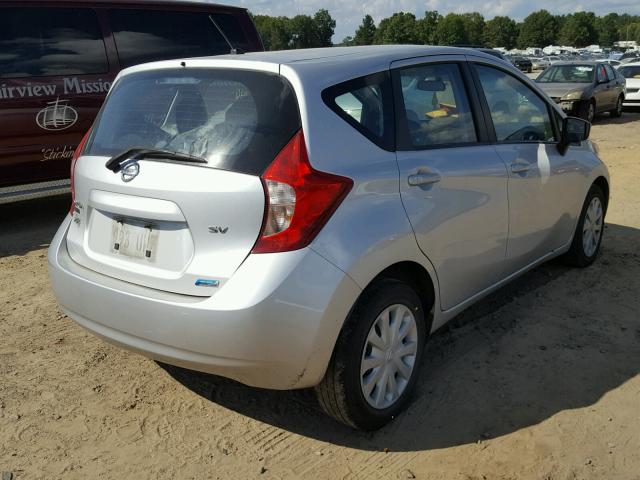 3N1CE2CP2FL372974 - 2015 NISSAN VERSA NOTE SILVER photo 4