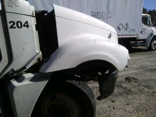 1FUJA6DE07LX72204 - 2007 FREIGHTLINER CONVENTION WHITE photo 9