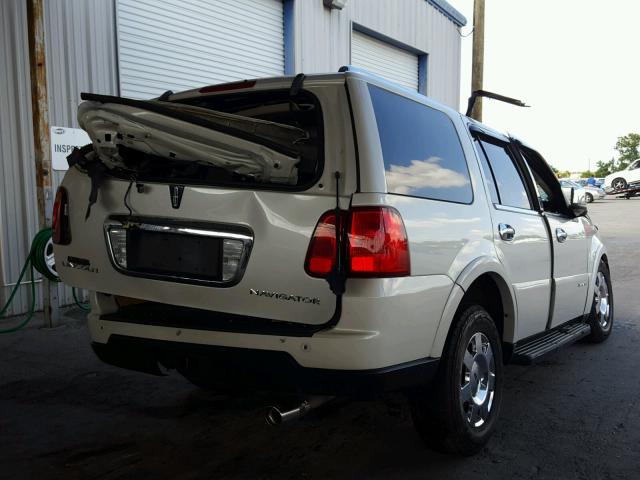 5LMFU27516LJ26153 - 2006 LINCOLN NAVIGATOR Кремовый фото 4