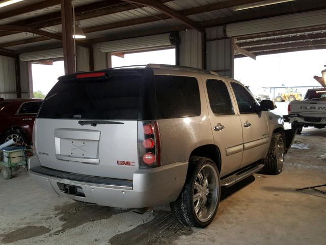 1GKFK63887J398950 - 2007 GMC YUKON DENA SILVER photo 4