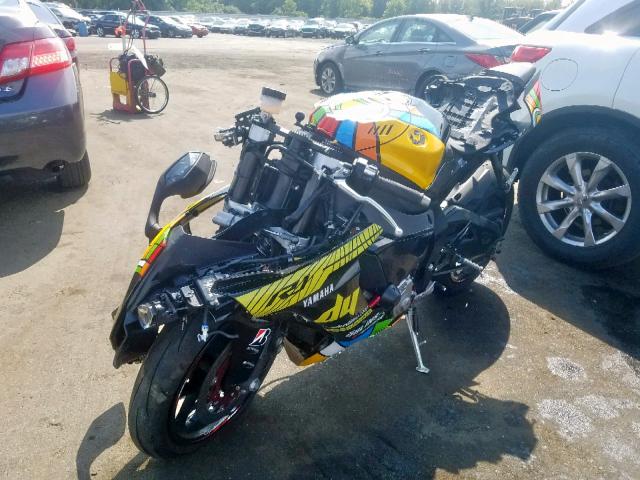 JYARN39E7FA001217 - 2015 YAMAHA YZFR1 BLACK photo 2