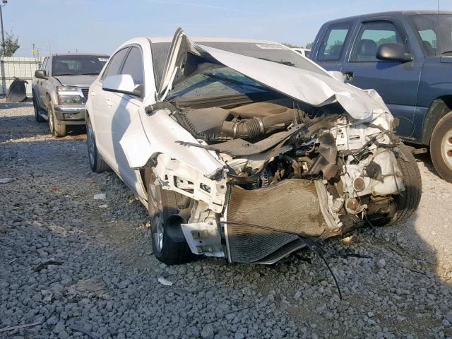 1G1ZC5EBXAF225488 - 2010 CHEVROLET MALIBU 1LT WHITE photo 1