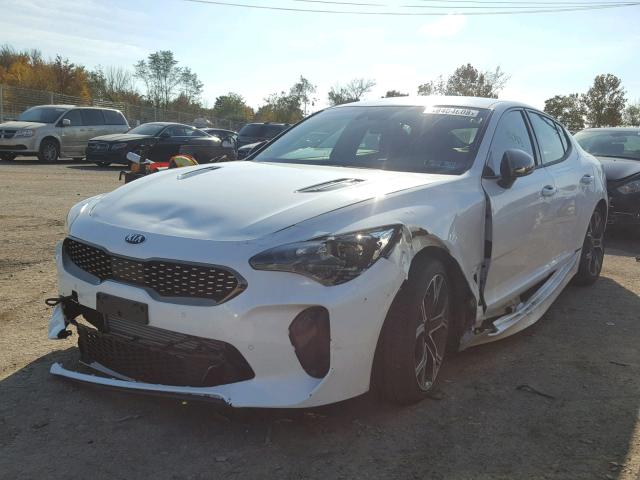 KNAE35LC8J6039737 - 2018 KIA STINGER GT WHITE photo 2