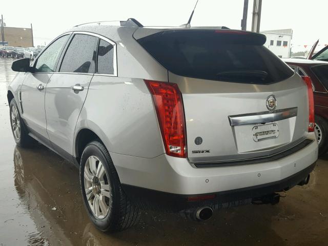 3GYFNAEY7AS558268 - 2010 CADILLAC SRX LUXURY SILVER photo 3