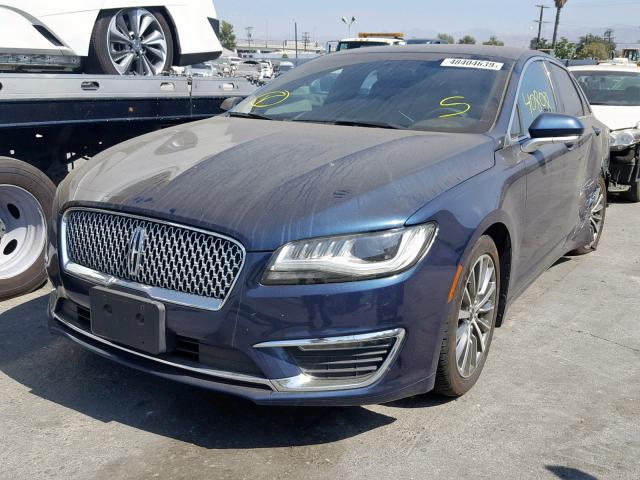 3LN6L5KU4HR624065 - 2017 LINCOLN MKZ HYBRID BLUE photo 2