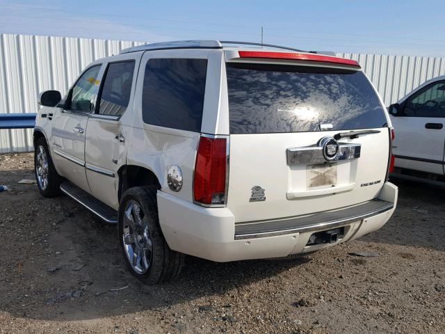 1GYFC13279R218864 - 2009 CADILLAC ESCALADE WHITE photo 3