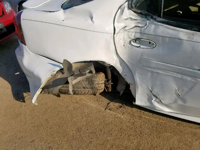 2G2WP552571153179 - 2007 PONTIAC GRAND PRIX WHITE photo 9