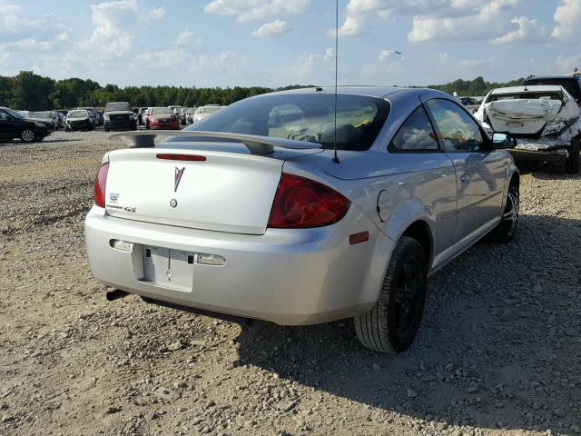 1G2AL15F577213613 - 2007 PONTIAC G5 SILVER photo 4