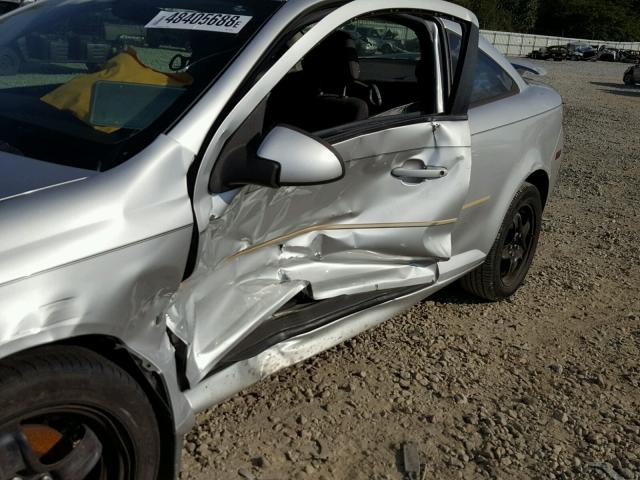 1G2AL15F577213613 - 2007 PONTIAC G5 SILVER photo 9