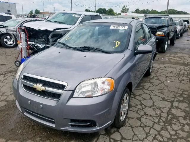 KL1TD5DE6BB193953 - 2011 CHEVROLET AVEO LS SILVER photo 2