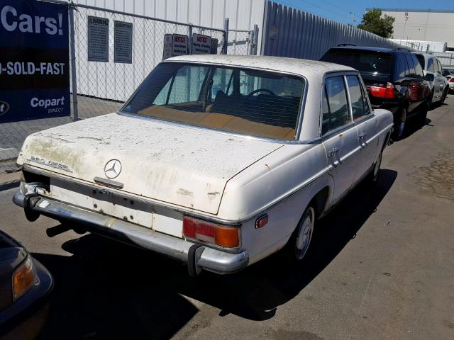 11511010343595 - 1973 MERCEDES-BENZ 220D WHITE photo 4