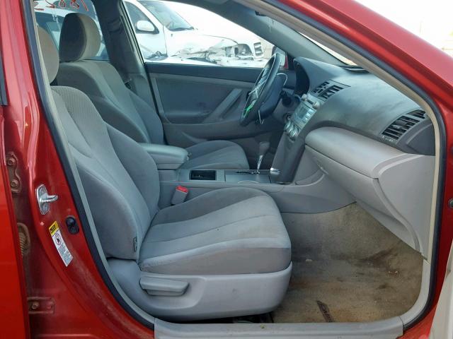 4T1BE46K79U401296 - 2009 TOYOTA CAMRY BASE RED photo 5