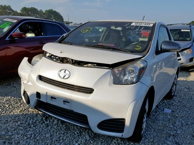 JTNJJXB05CJ020939 - 2012 TOYOTA SCION IQ WHITE photo 2