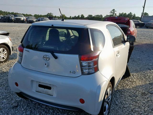 JTNJJXB05CJ020939 - 2012 TOYOTA SCION IQ WHITE photo 4