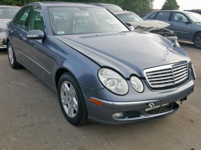 WDBUF65J05A696170 - 2005 MERCEDES-BENZ E 320 BLUE photo 1