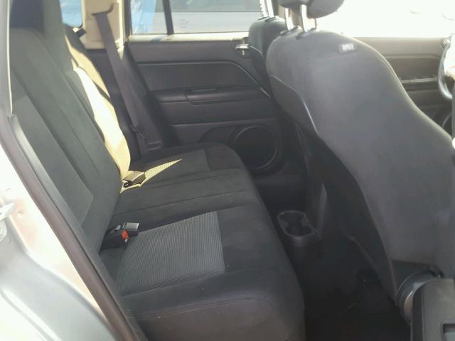 1C4NJDBB6GD712914 - 2016 JEEP COMPASS SP 银色 照片 6