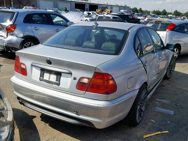 WBAEU33405PF63638 - 2005 BMW 325 XI SILVER photo 4